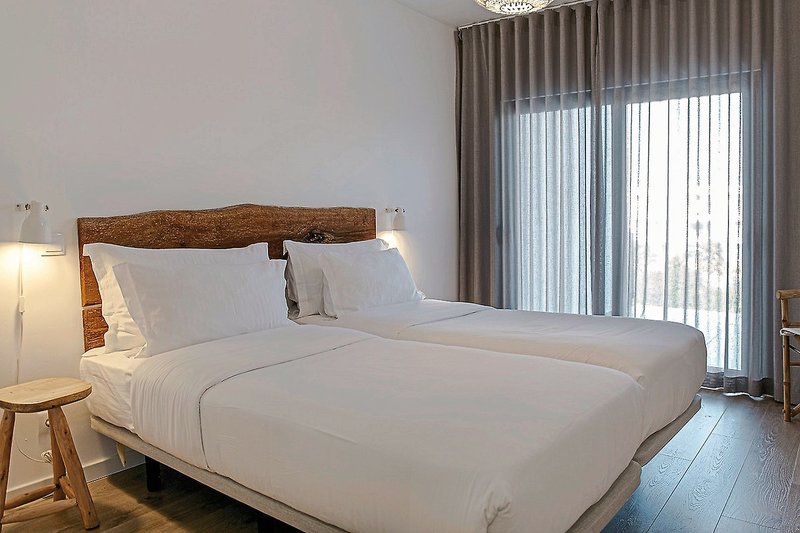 You and the Sea Ericeira Hotel & Apartment 7