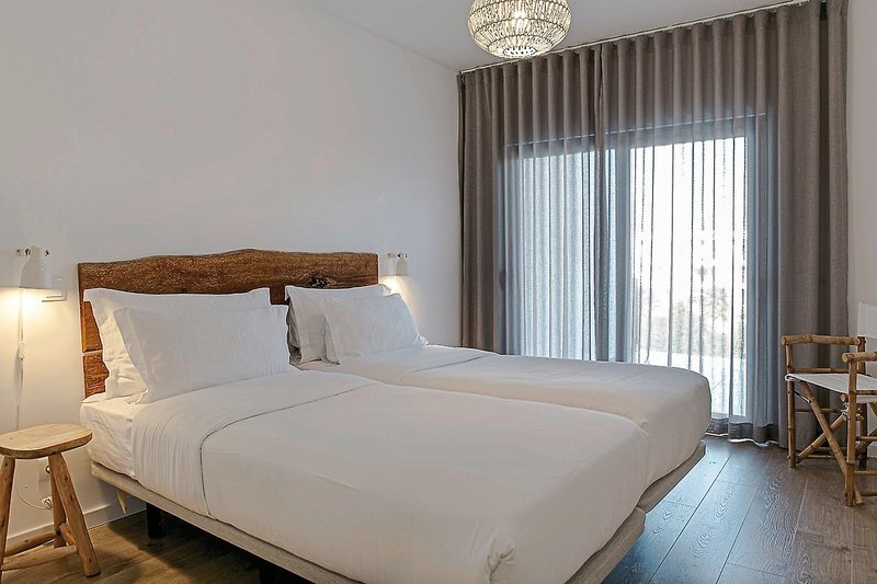 You and the Sea Ericeira Hotel & Apartment 16