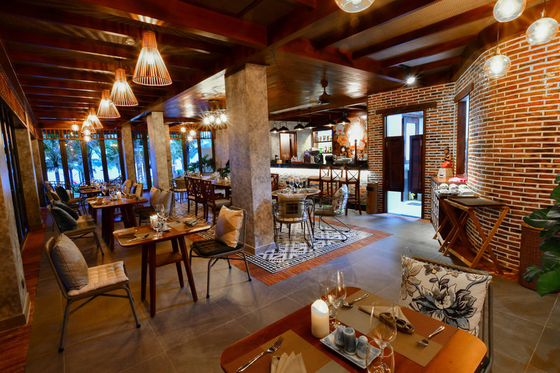 Dusit Princess Moonrise Beach Resort 14