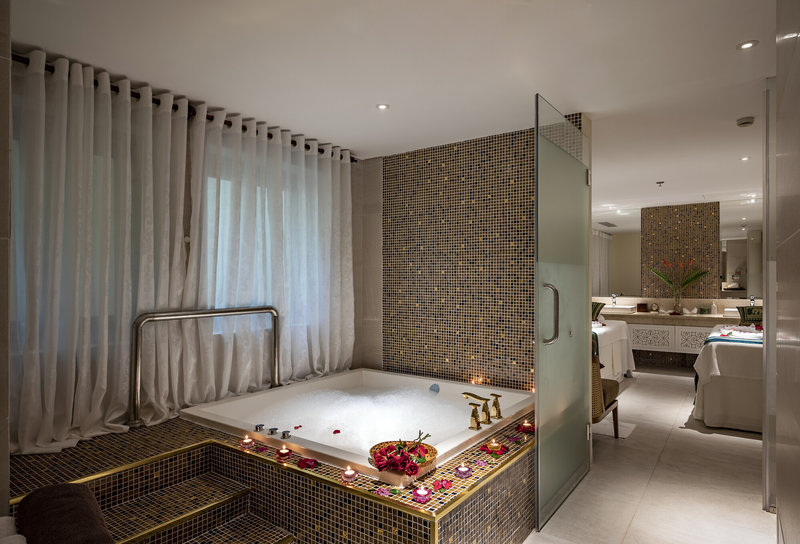 Dusit Princess Moonrise Beach Resort 19