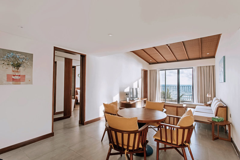 Dusit Princess Moonrise Beach Resort 34