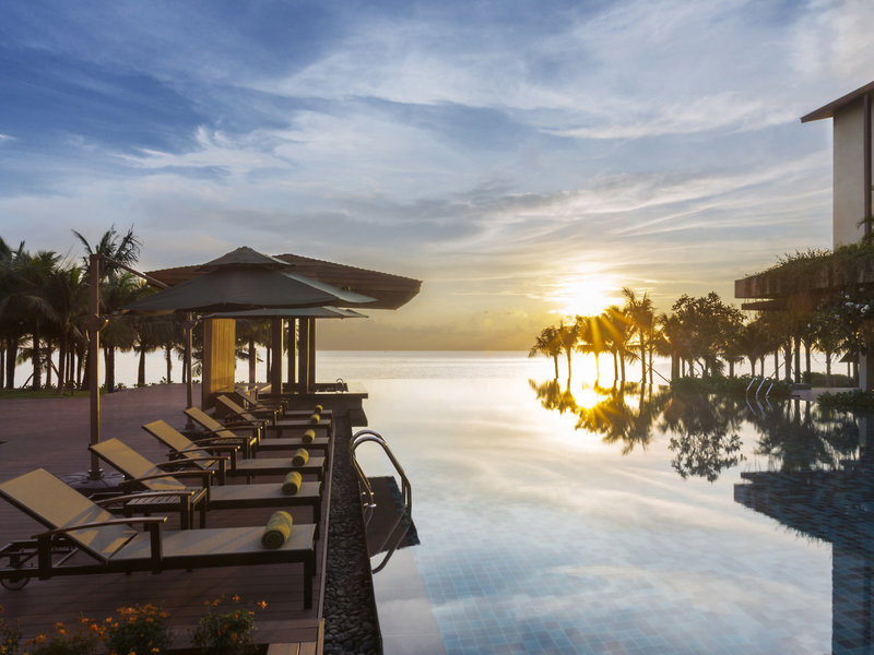 Dusit Princess Moonrise Beach Resort 12