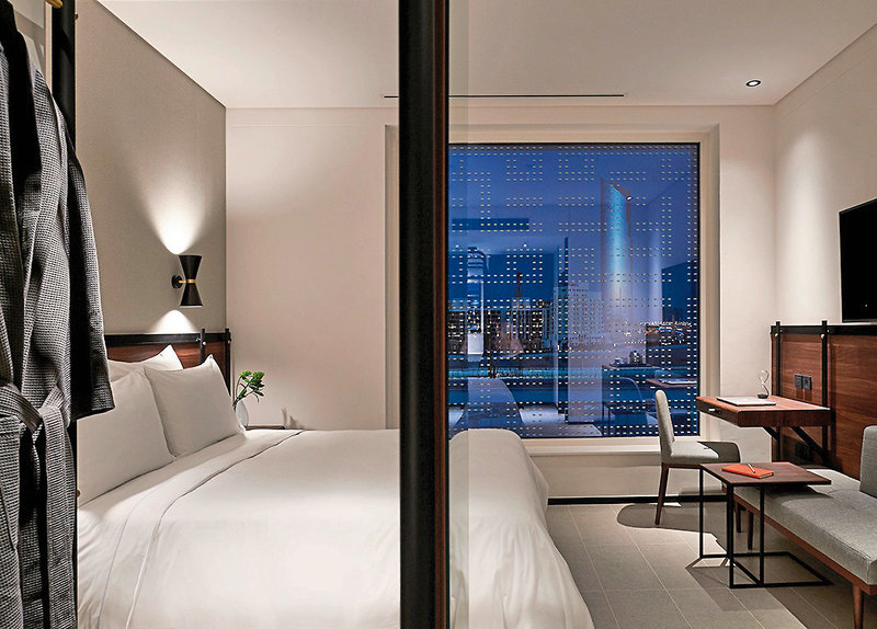 FORM Hotel Dubai 3
