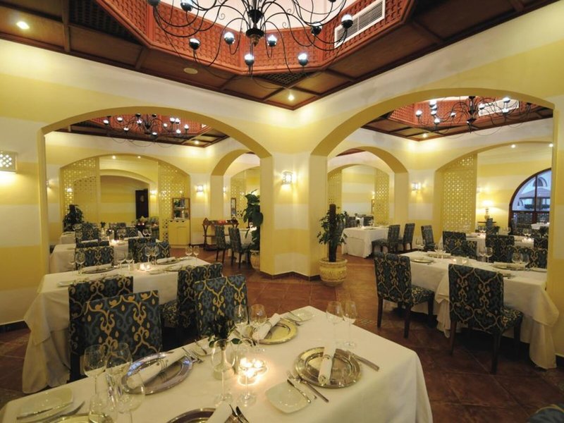 Domina Coral Bay Aquamarine 13