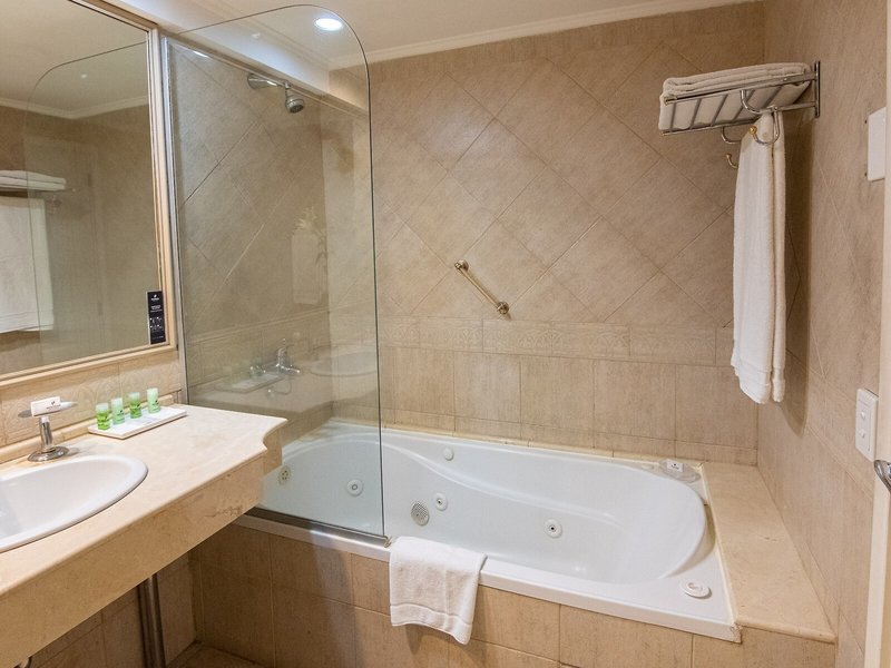Pestana Buenos Aires 48 - Bathroom Example
