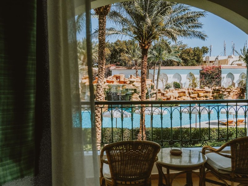 Baron Palms Resort 14 - Outdoor Pool