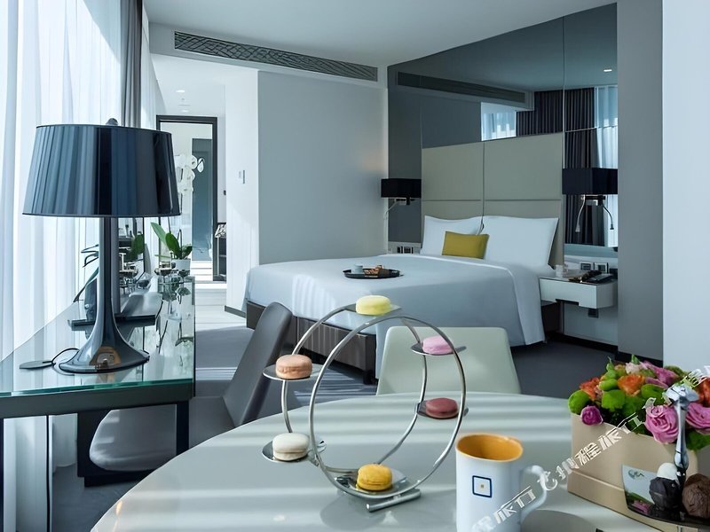 Centro WestSide Istanbul 13