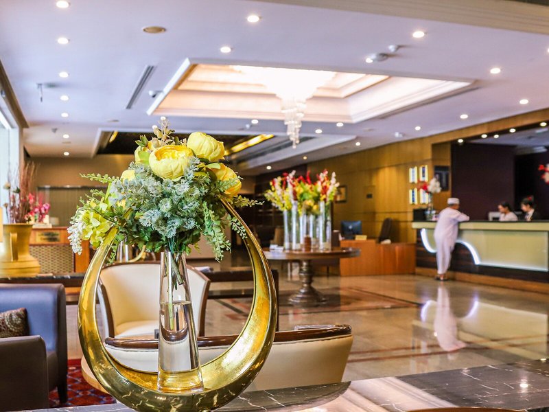 Ramee Guestline Hotel Qurum 13