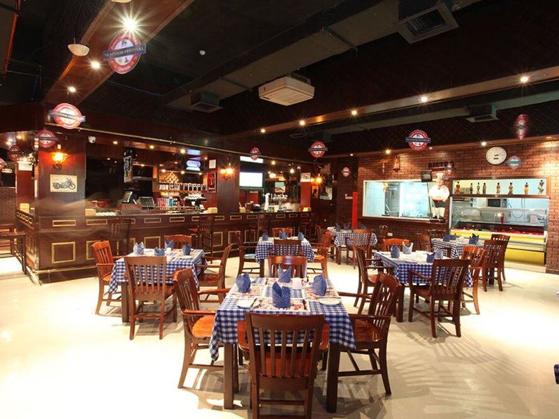 Ramee Guestline Hotel Qurum 18