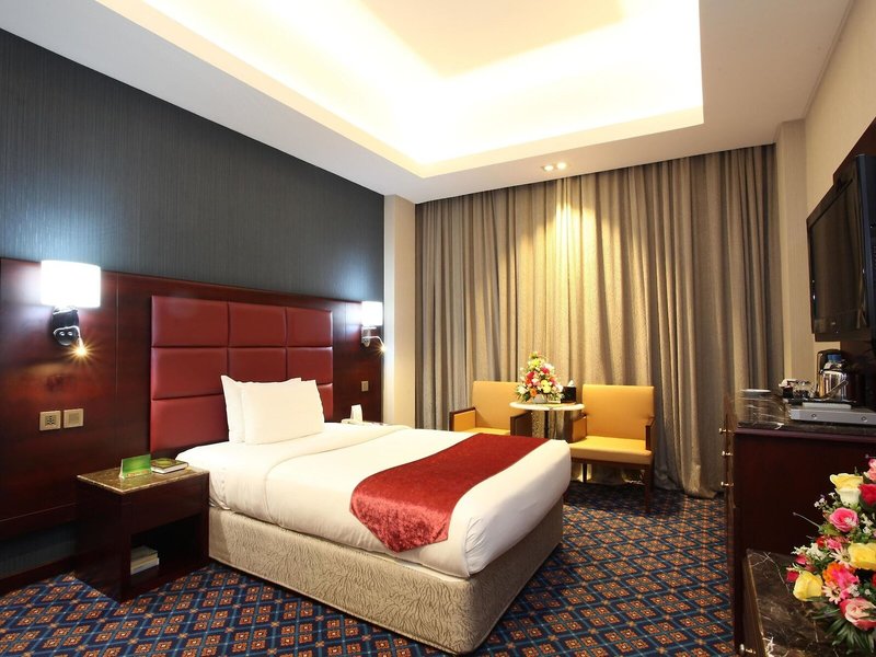 Ramee Guestline Hotel Qurum 33