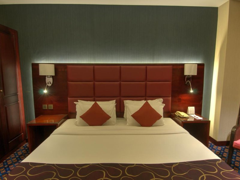 Ramee Guestline Hotel Qurum 34