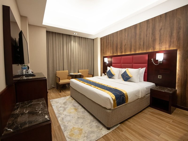 Ramee Guestline Hotel Qurum 35