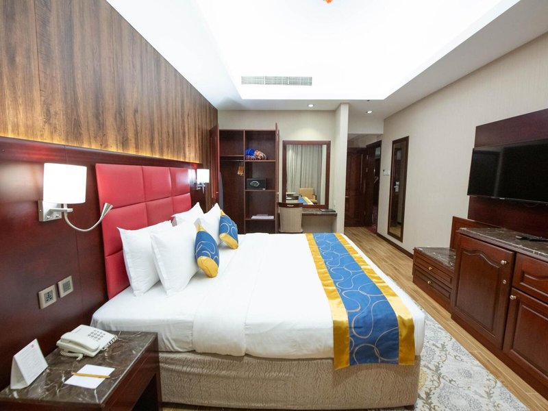 Ramee Guestline Hotel Qurum 43