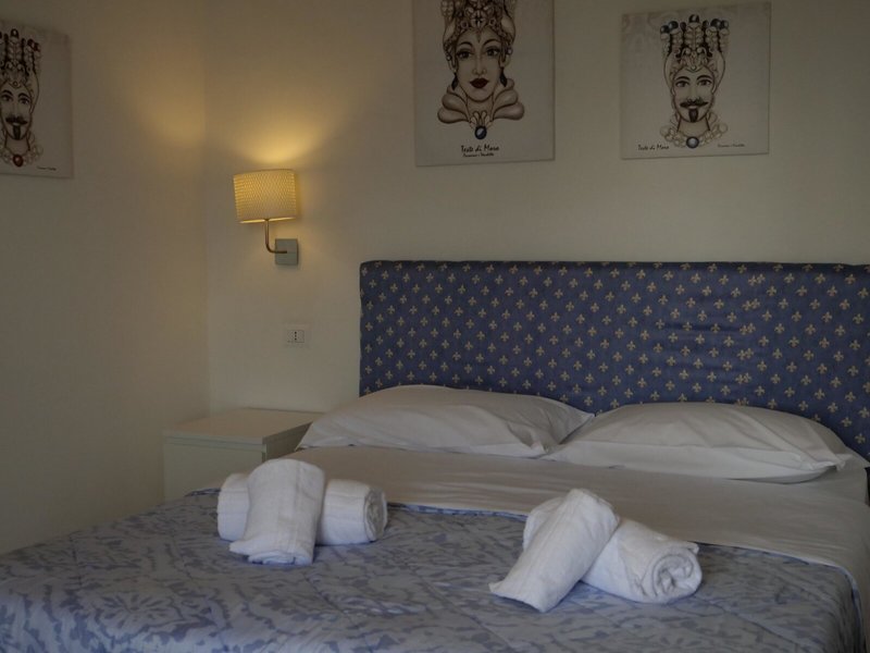 Elios 17 - Room Example