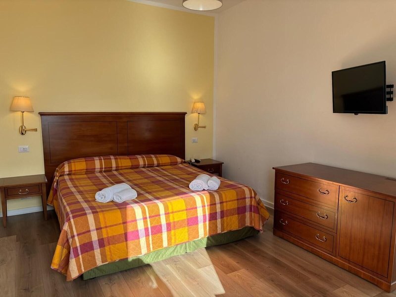 Elios 38 - Room Example