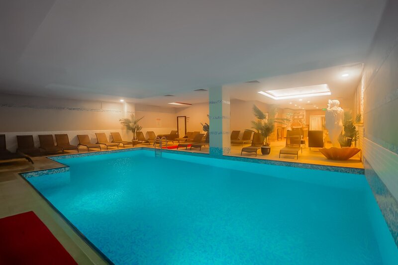 Q Ella Beach Hotel 76