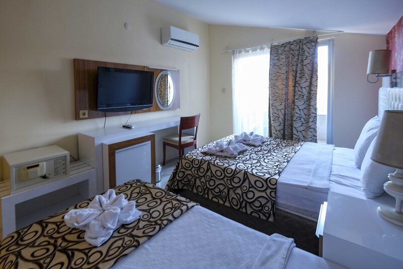Club Tess Otel 11