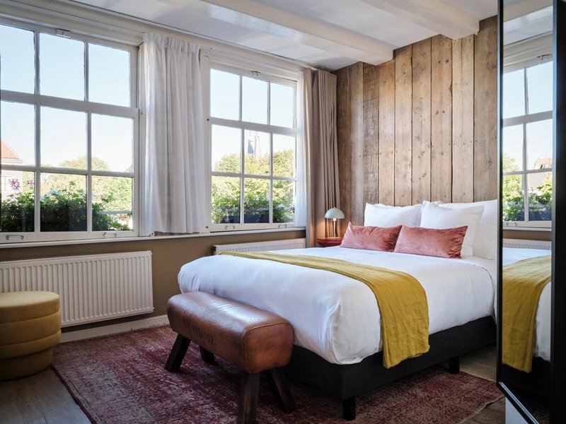 Max Brown Hotel Canal District 32 - Room Example