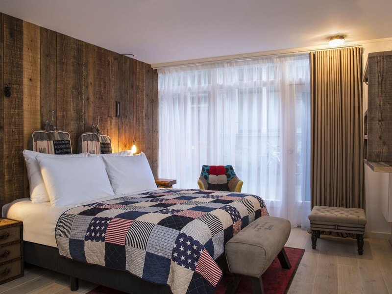 Max Brown Hotel Canal District 37 - Room Example