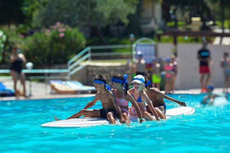 Club Resort Atlantis 2