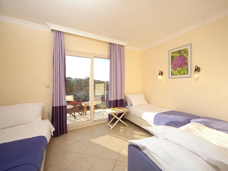 Club Resort Atlantis 18