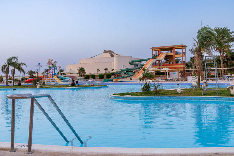 Malikia Resort Abu Dabbab 2