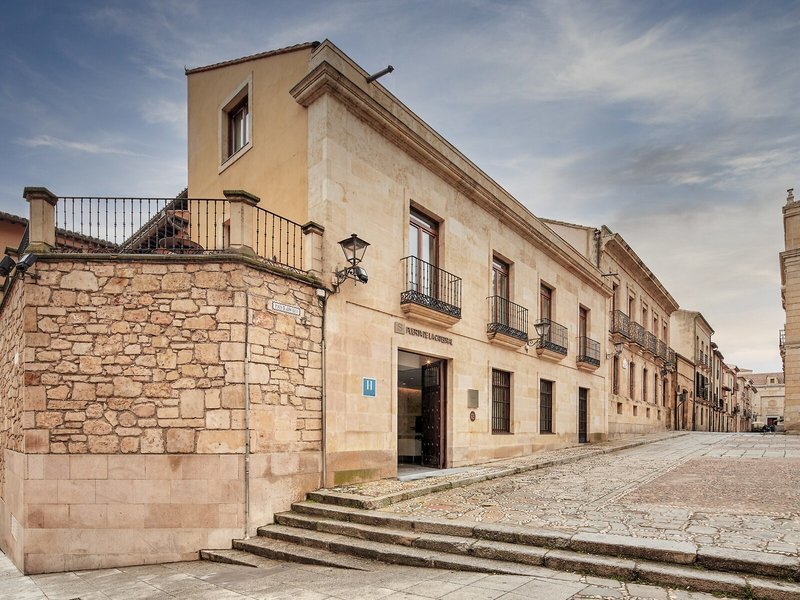 NH Puerta de La Catedral
