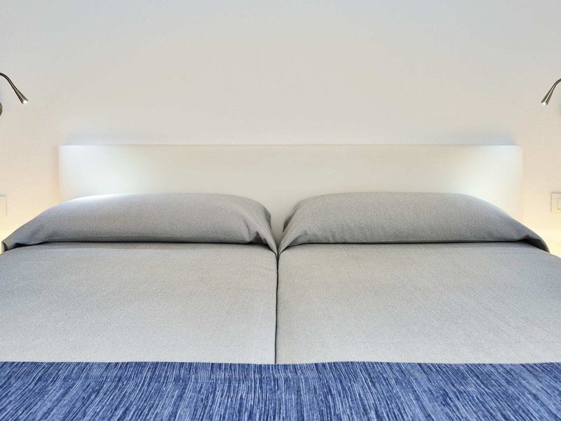 smartline Marina 33 - Room Example