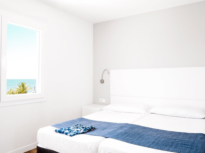 smartline Marina 40 - Room Example