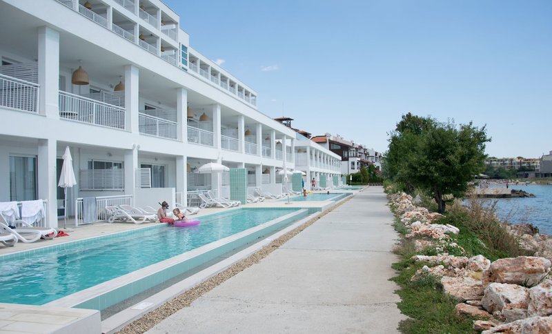 White Lagoon Resort 5