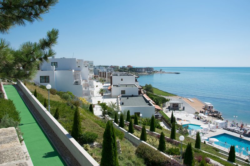 White Lagoon Resort 19