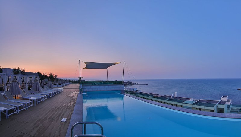 White Lagoon Resort 25