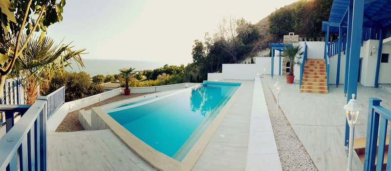 White Lagoon Resort 37