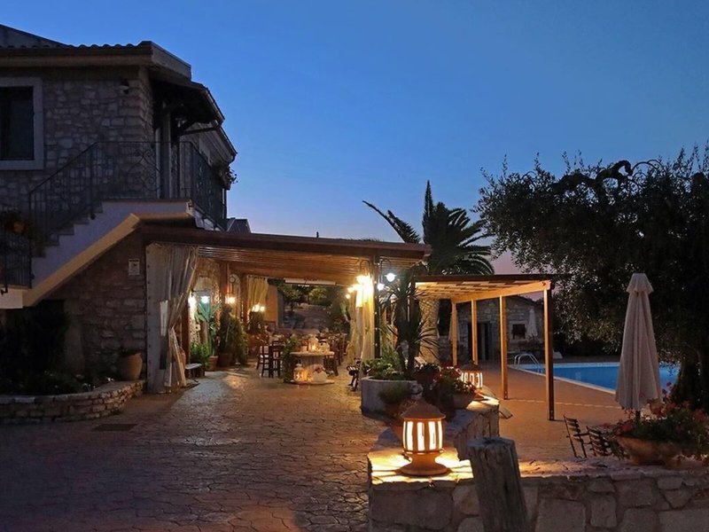 Le Cese 2 - Exterior