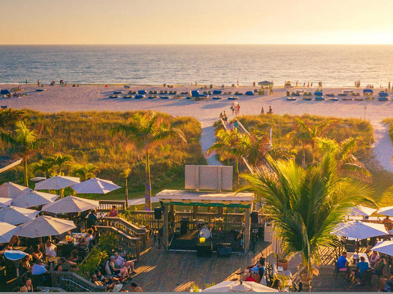 Beachcomber Beach Resort 15