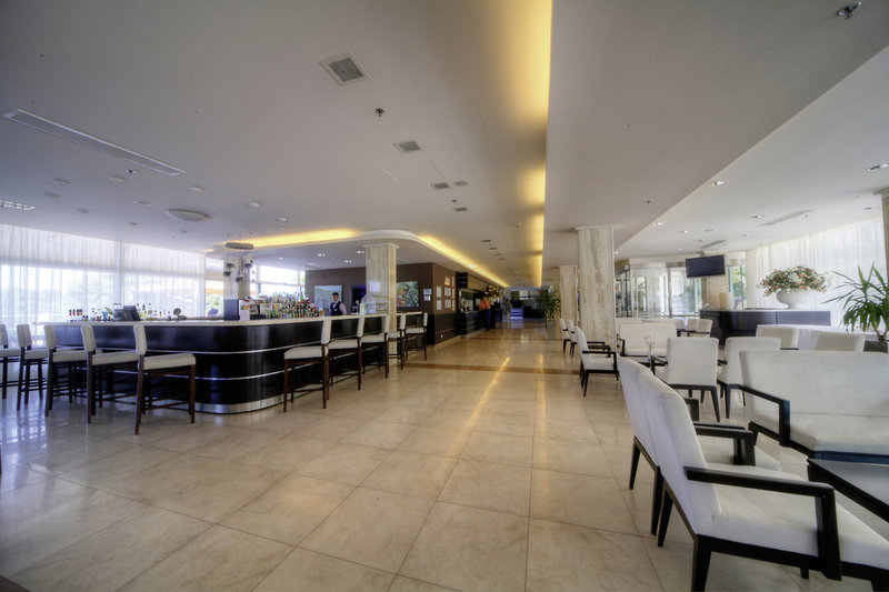 Aurora Hotel 13