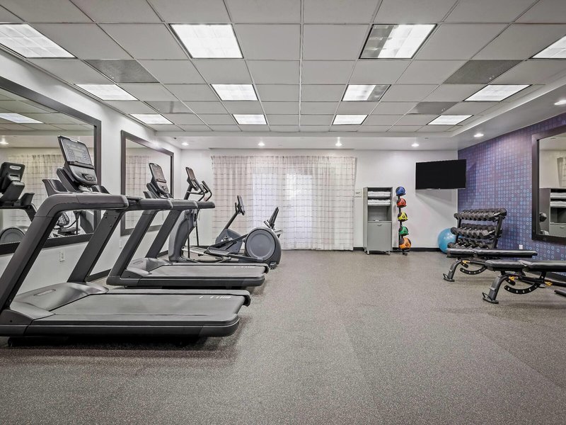 La Quinta Inn & Suites by Wyndham Miami Airport West 20