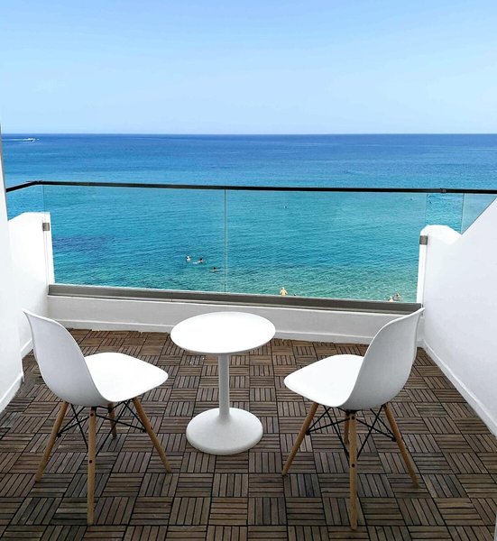 Azure Mare Hotel 16
