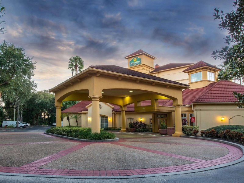 La Quinta Inn & Suites by Wyndham Tampa Brandon Regency Park