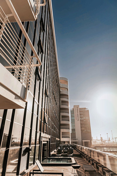 The Onyx Hotel 1