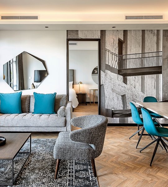The Onyx Hotel 13
