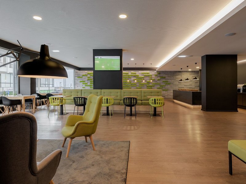 Neat Hotel Avenida 9