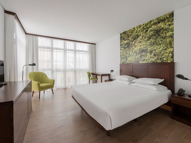 Neat Hotel Avenida 38