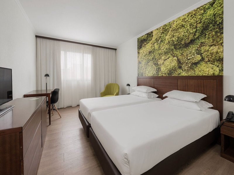 Neat Hotel Avenida 40