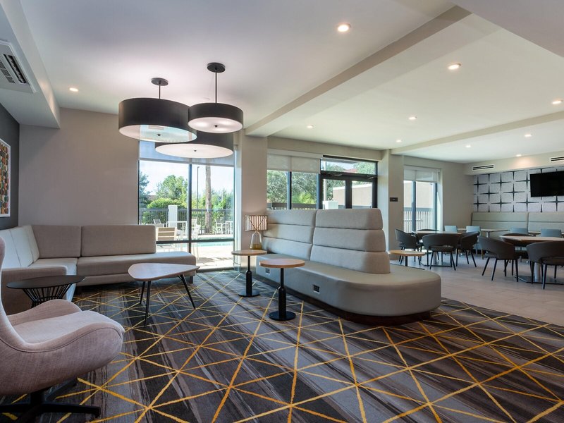 Holiday Inn Tampa North, an IHG Hotel 11