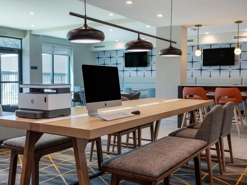 Holiday Inn Tampa North, an IHG Hotel 19