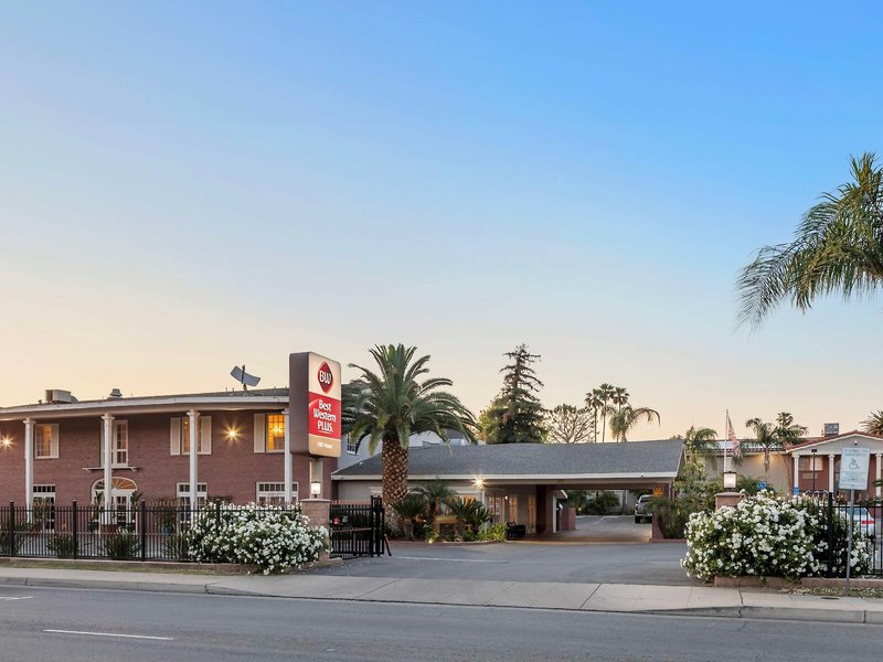 Best Western Plus Hill House 5 - Exterior