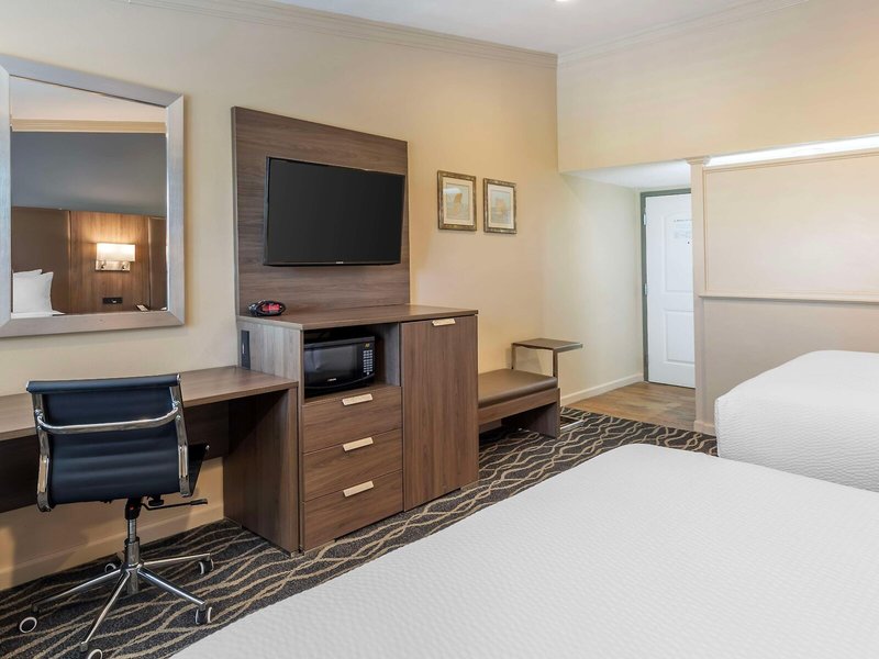 Best Western Plus Hill House 29 - Room Example