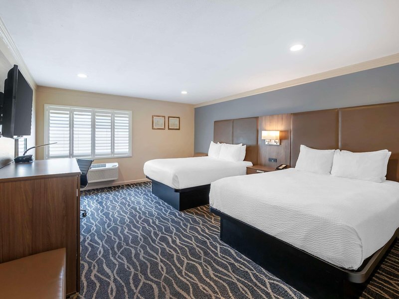 Best Western Plus Hill House 30 - Room Example