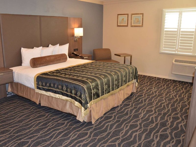 Best Western Plus Hill House 35 - Room Example